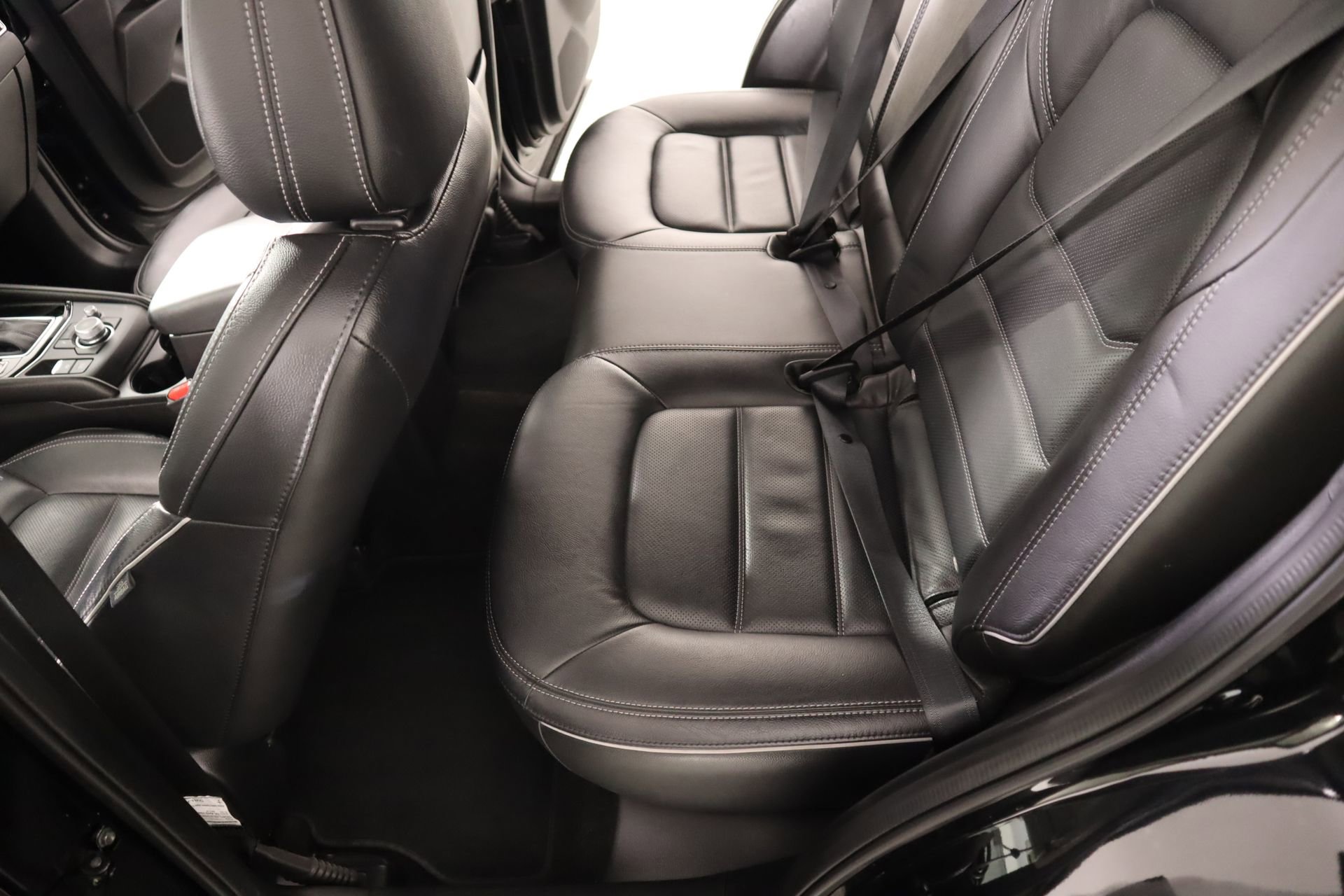 Used 2025 MAZDA CX-5 AWD 2.5 S w/ Preferred Package image 12