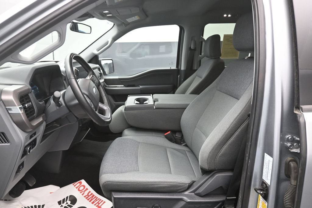 Used 2025 Ford F150 XLT w/ Equipment Group 301A Standard RWD image 18