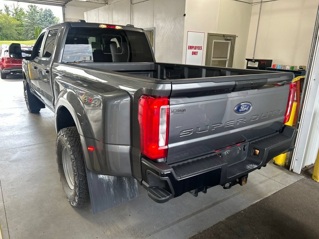 Used 2025 Ford F350 XL AWD/4WD image 6