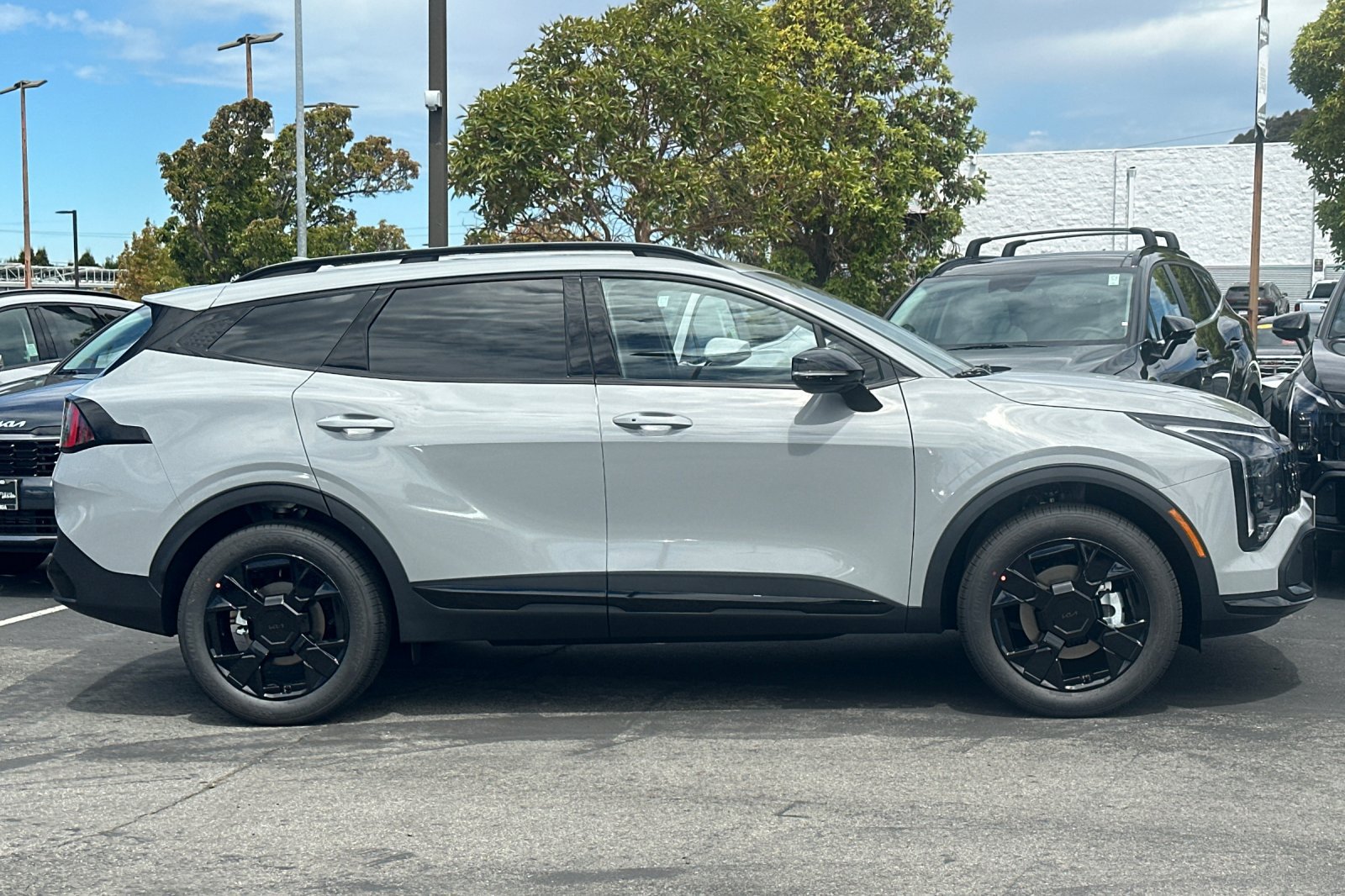 New 2026 Kia Sportage X-Line AWD/4WD image 3