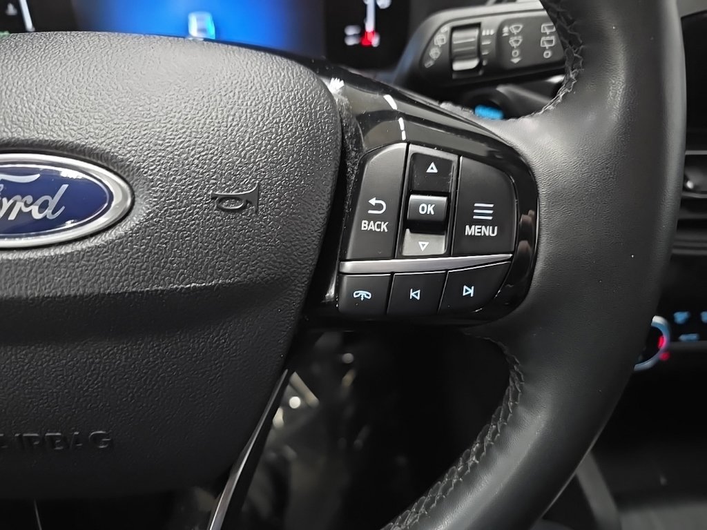 Certified 2023 Ford Escape Active AWD/4WD image 21