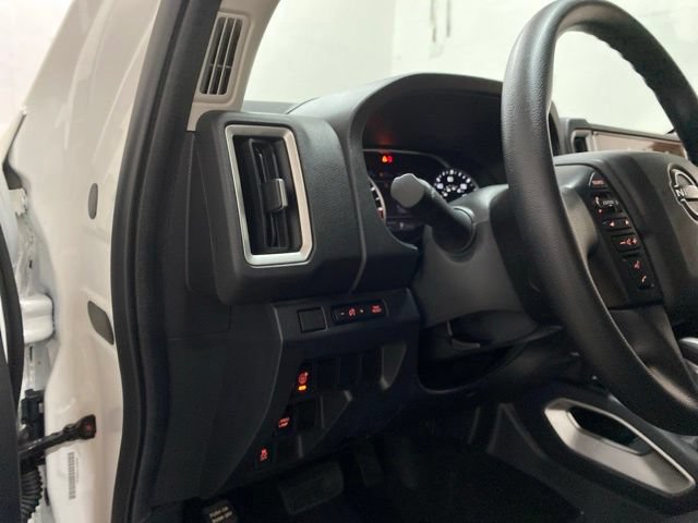 Used 2026 Nissan Frontier SV AWD/4WD image 15