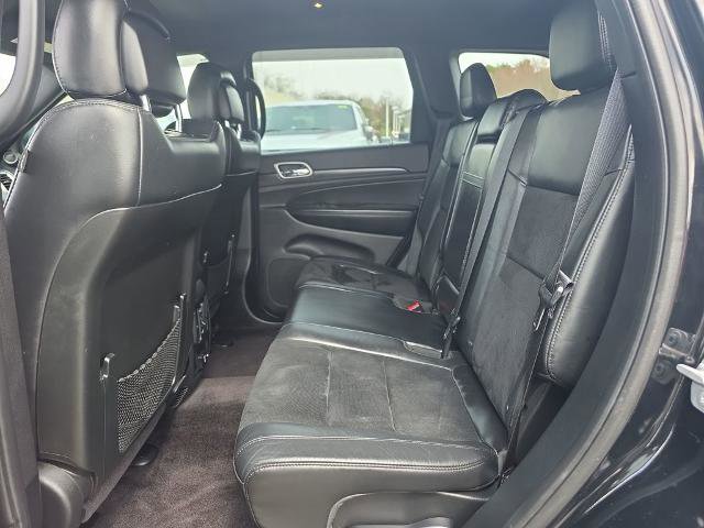 Used 2018 Jeep Grand Cherokee Altitude image 17