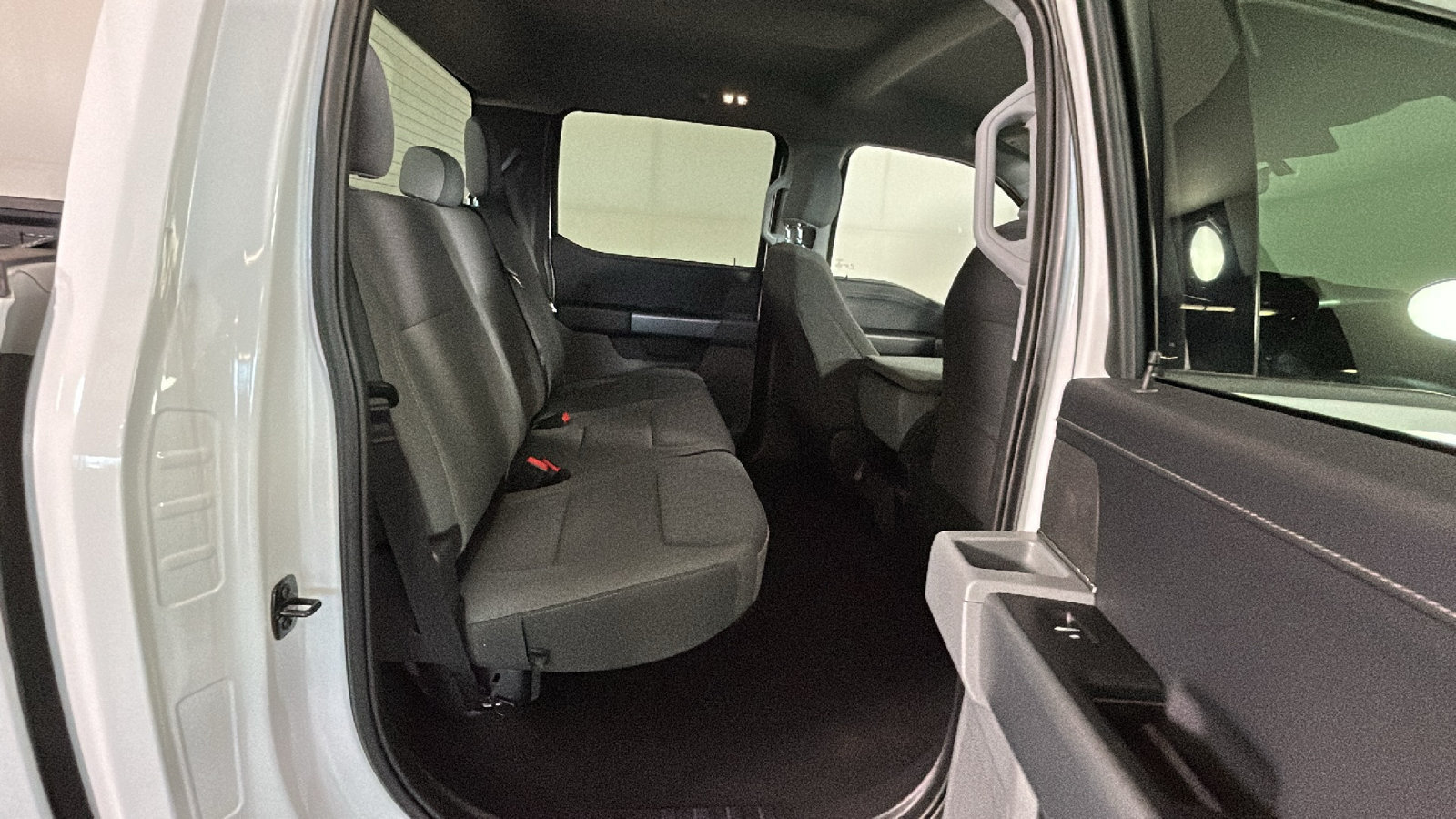 Used 2025 Ford F150 XLT AWD/4WD image 34