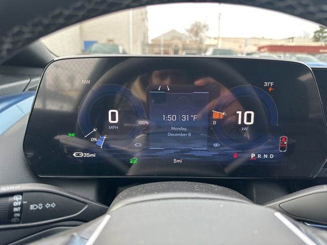 New 2026 Chevrolet Equinox EV LT image 17