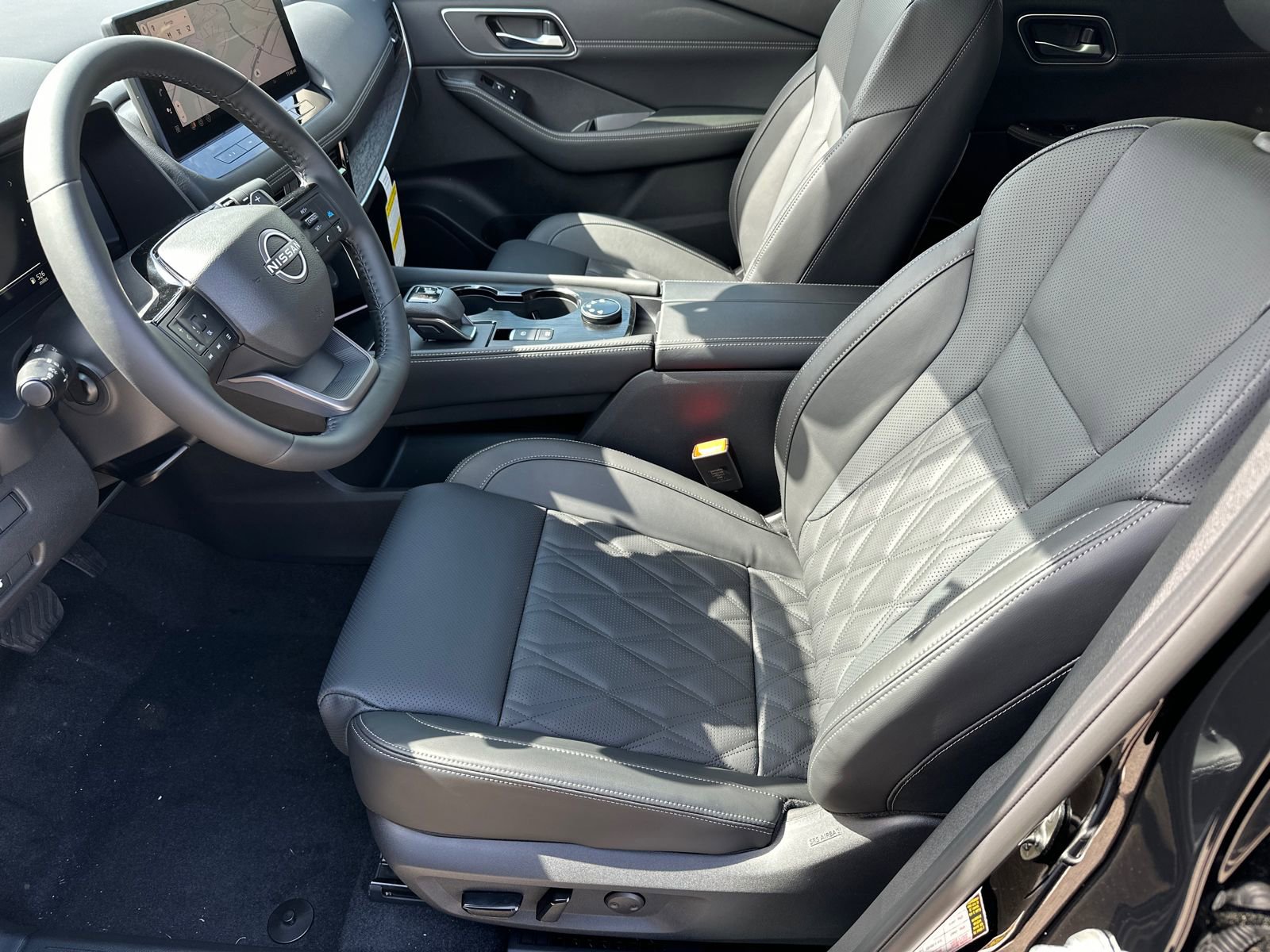 New 2026 Nissan Rogue Platinum w/ Platinum Premium Package image 7