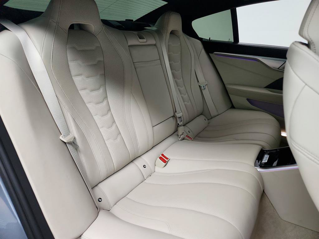 Used 2022 BMW 840i Gran Coupe RWD image 29