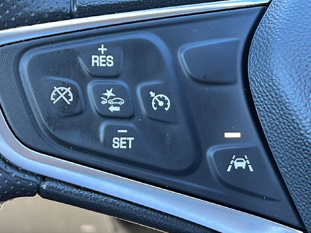 Used 2025 Chevrolet Malibu LT FWD image 21