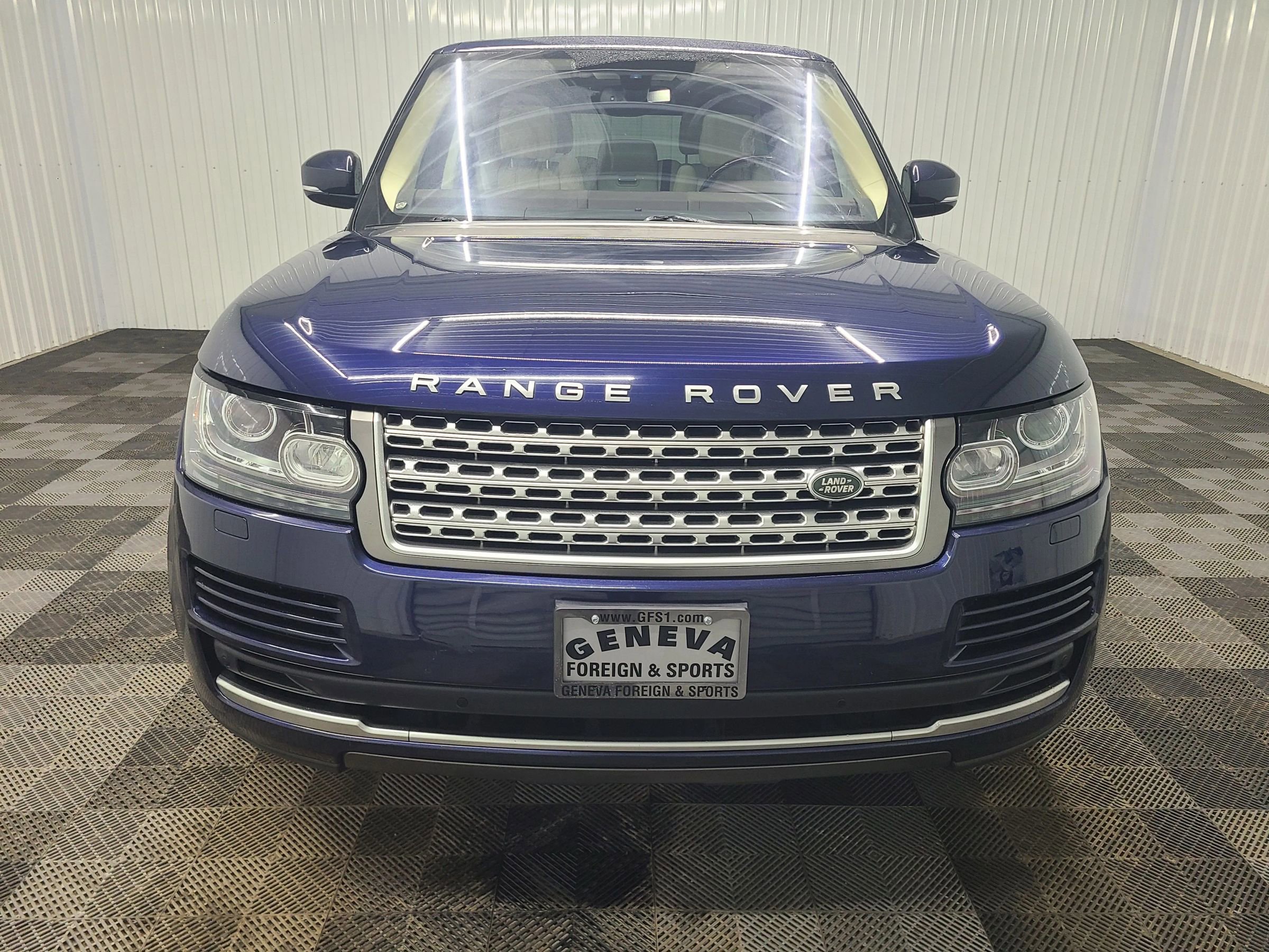 Used 2016 Land Rover Range Rover HSE image 6