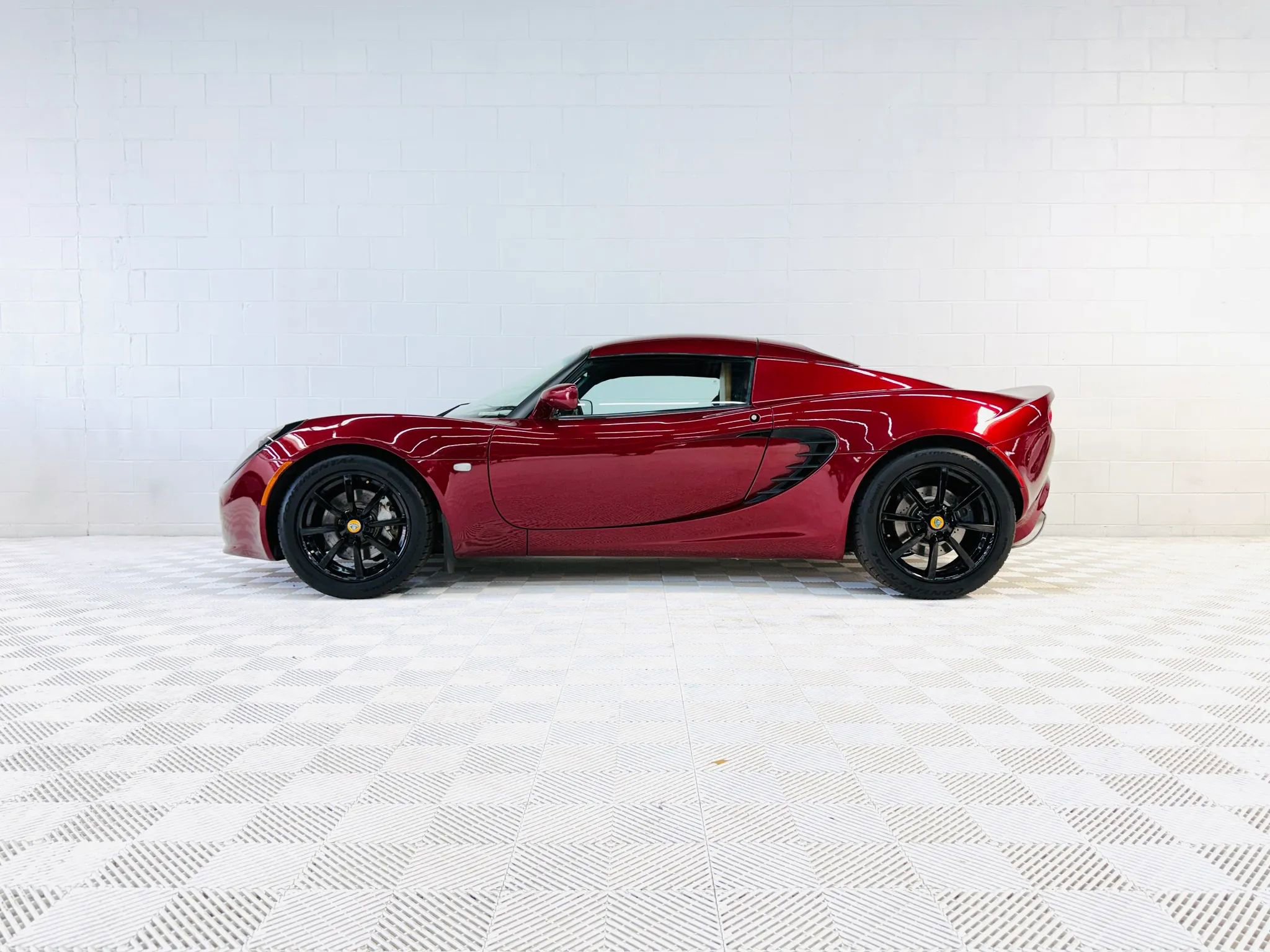 Used 2005 Lotus Elise