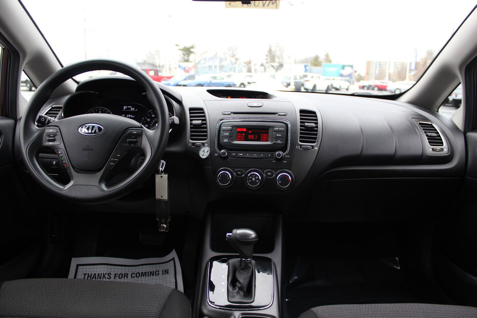 Used 2017 Kia Forte LX image 10