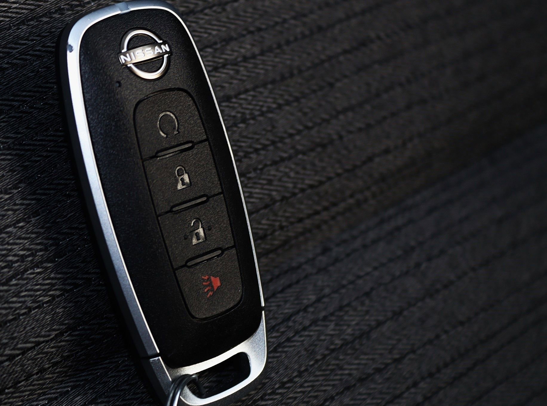 Used 2023 Nissan Rogue SV image 34