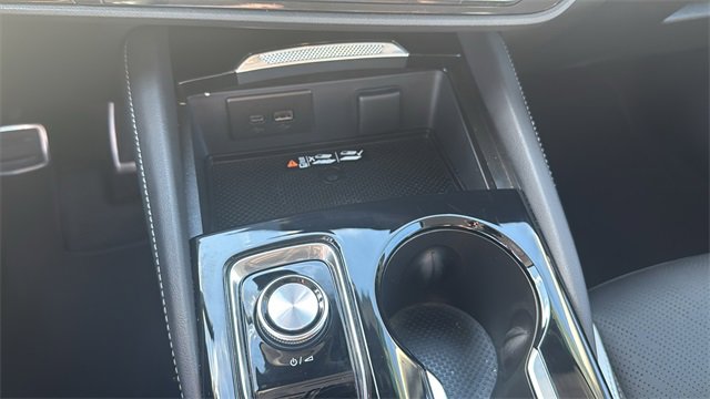 Certified 2025 Buick Envision Sport Touring image 21