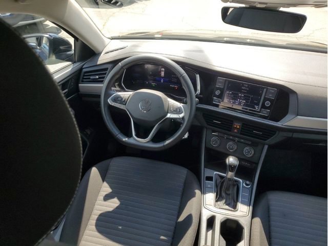 Certified 2023 Volkswagen Jetta S FWD image 7
