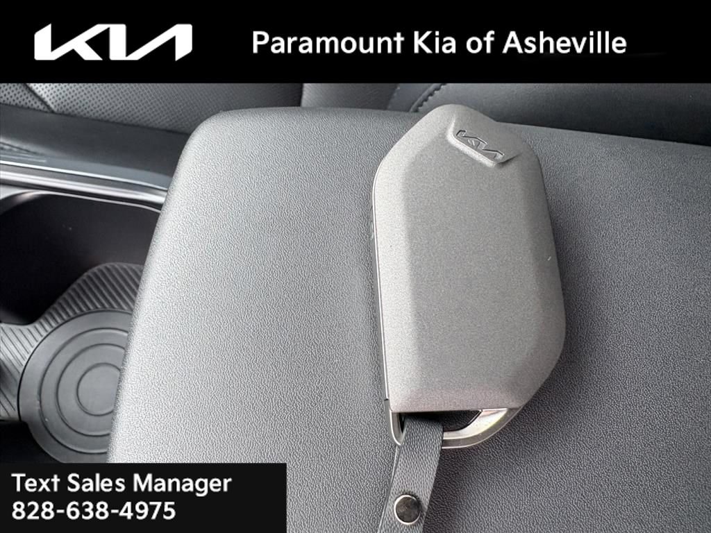 Certified 2026 Kia K4 EX FWD image 28