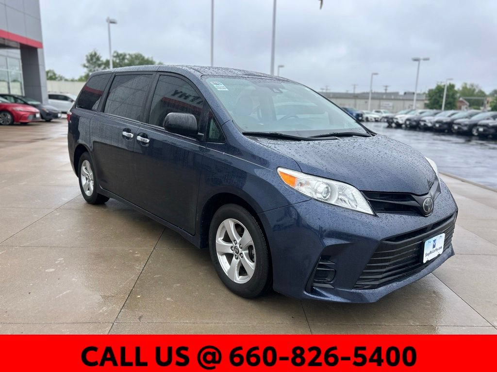 Used 2020 Toyota Sienna L FWD image 4