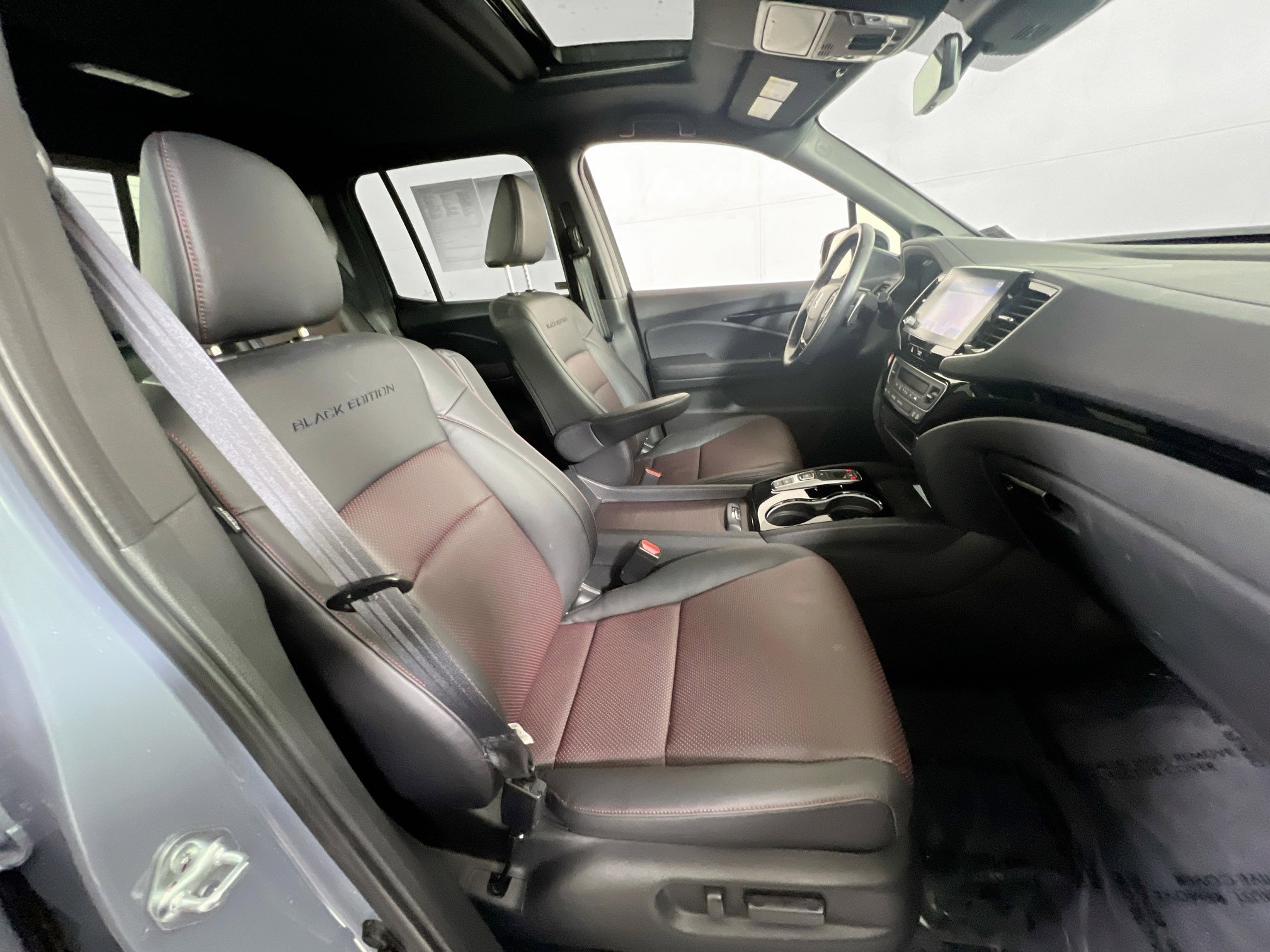 Used 2022 Honda Ridgeline Black Edition image 28