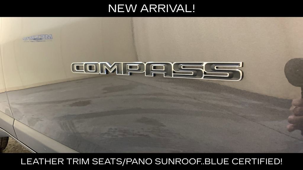 Used 2022 Jeep Compass Latitude w/ Sun and Sound Group AWD/4WD image 10