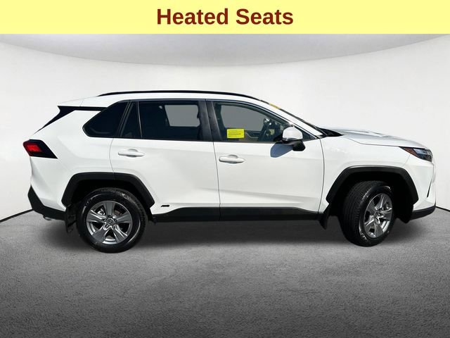 Used 2025 Toyota RAV4 LE image 12