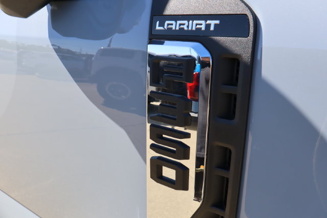New 2027 Ford F350 Lariat w/ Lariat Ultimate Package AWD/4WD image 10