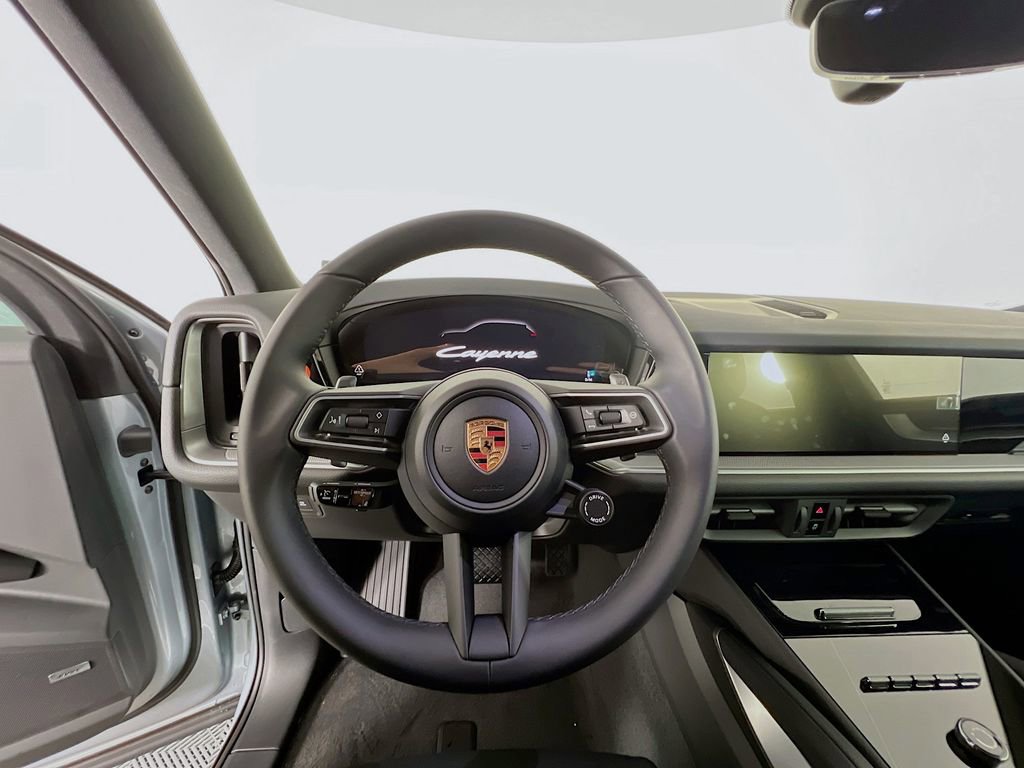 New 2026 Porsche Cayenne image 12