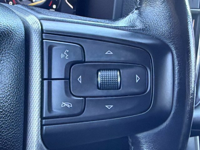 Used 2022 GMC Yukon XL Denali RWD image 32