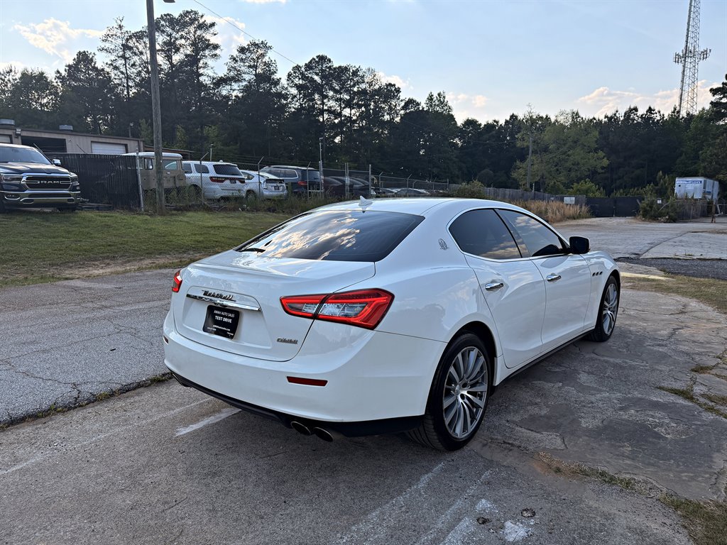 Used 2015 Maserati Ghibli RWD image 5