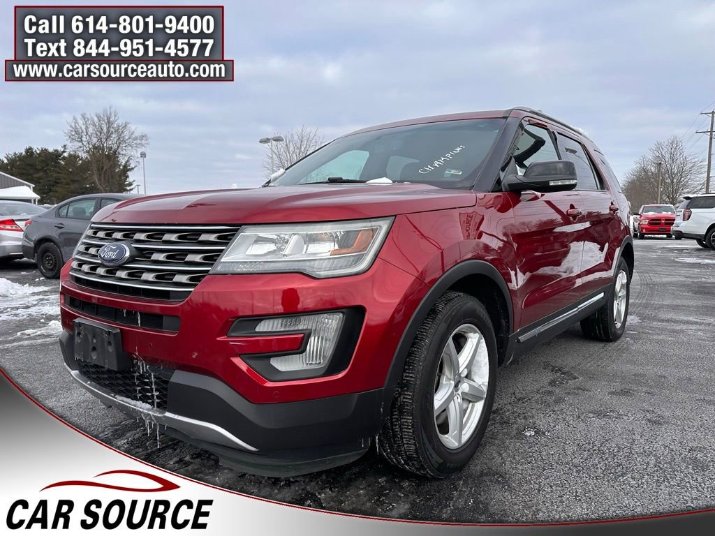 Used 2016 Ford Explorer XLT w/ Equipment Group 202A image 3