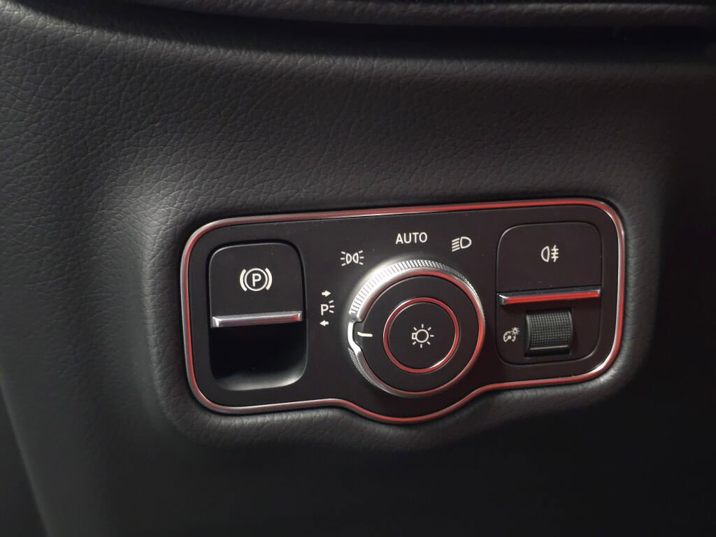 New 2026 Mercedes-Benz G 550 image 25