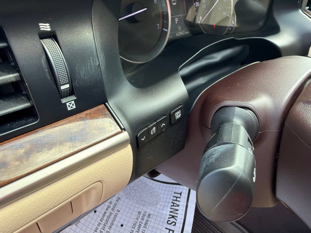 Used 2018 Lexus ES 350 w/ Ultra Luxury Package FWD image 16