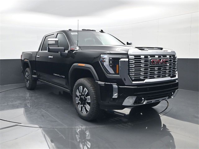 New 2026 GMC Sierra 2500 Denali w/ Denali Reserve Package image 3