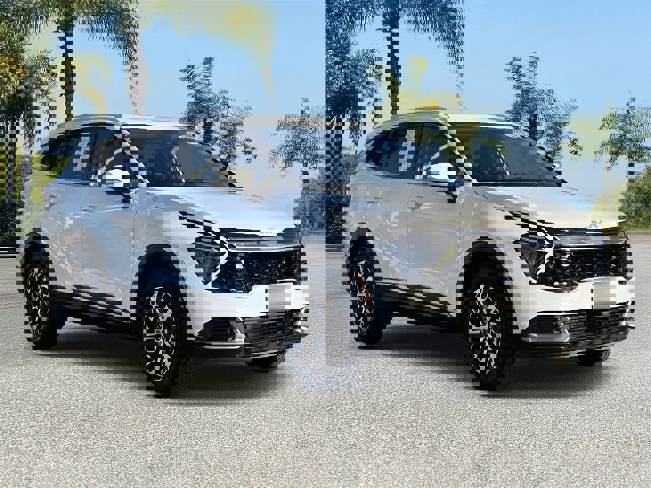 Used 2024 Kia Sportage EX image 6