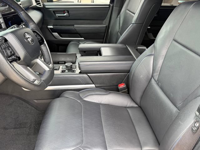 Used 2024 Toyota Sequoia Platinum AWD/4WD image 9