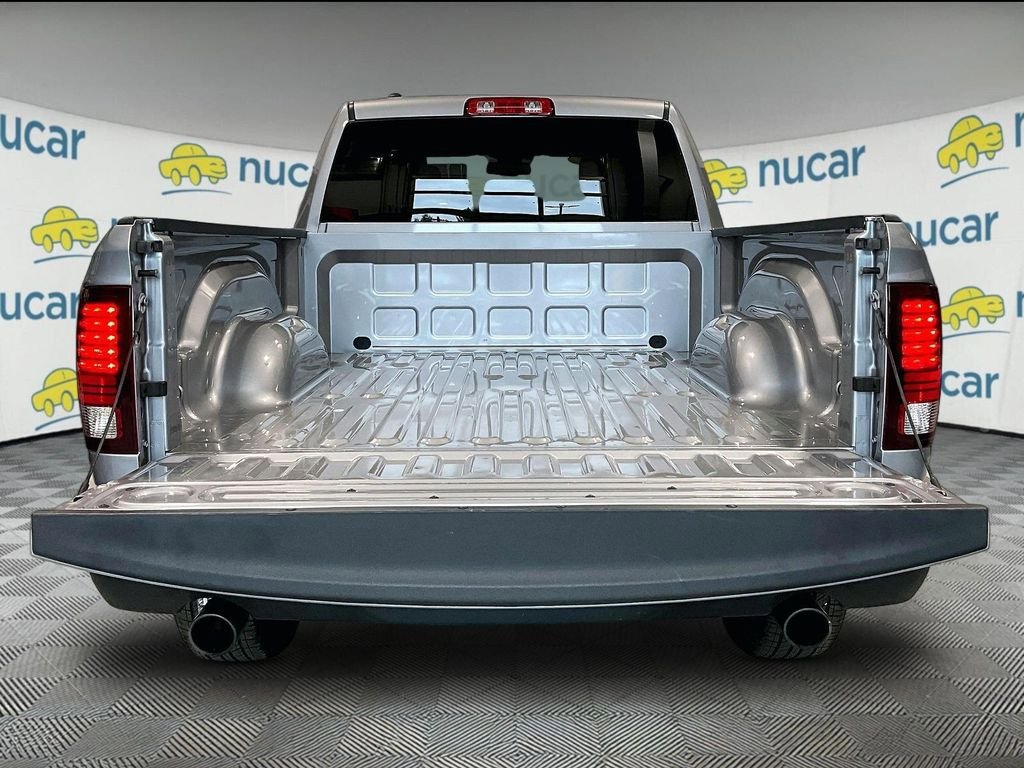 Used 2022 RAM 1500 Classic Warlock w/ Electronics Group AWD/4WD image 9