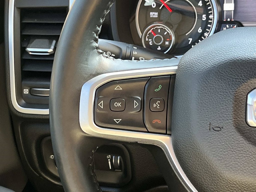 Used 2022 RAM 1500 Big Horn AWD/4WD image 16