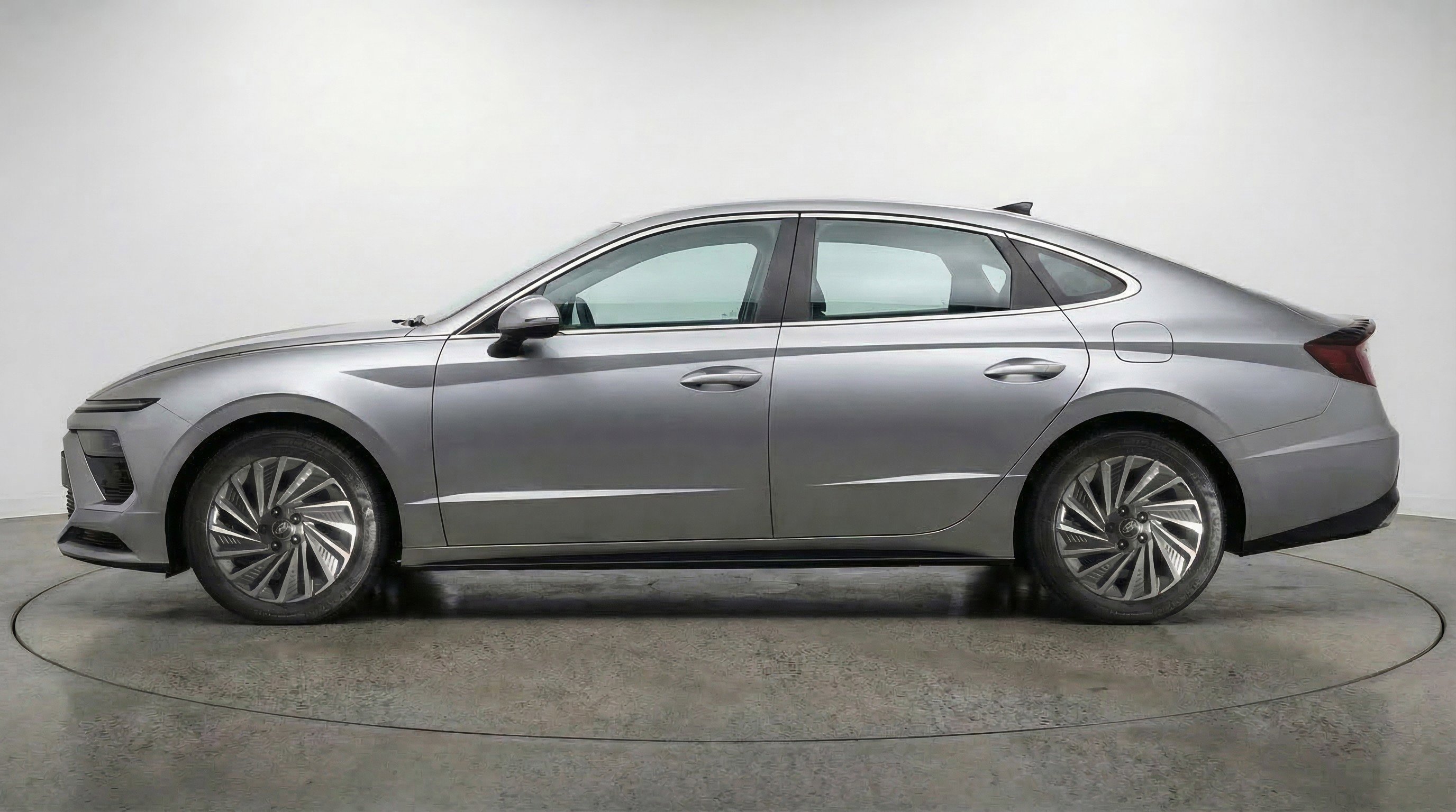 Used 2025 Hyundai Sonata SEL image 5