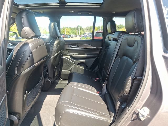Used 2024 Jeep Grand Cherokee Limited 4xe AWD/4WD image 10