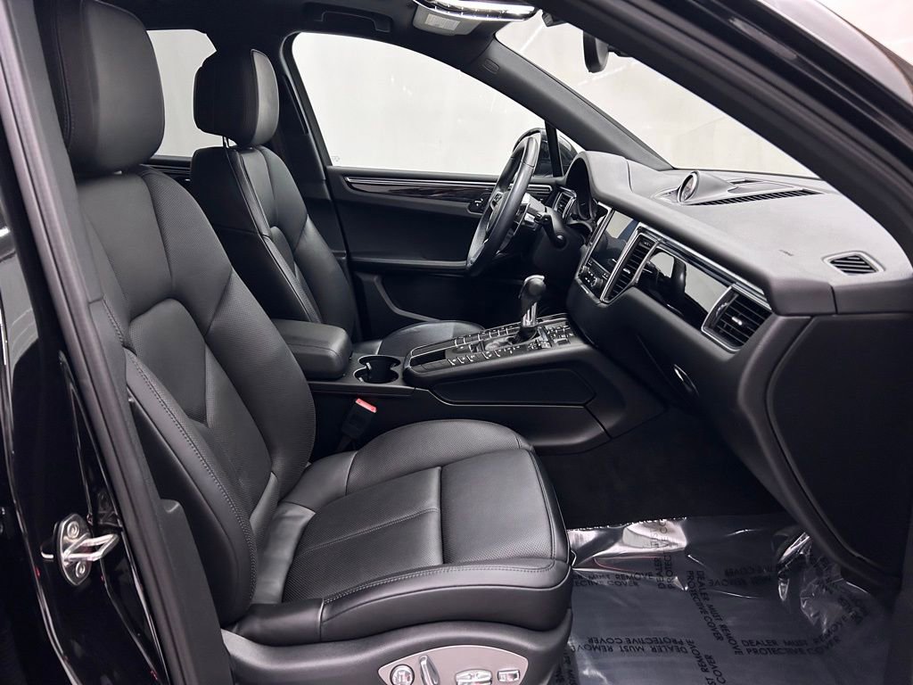 Used 2017 Porsche Macan S AWD/4WD image 17