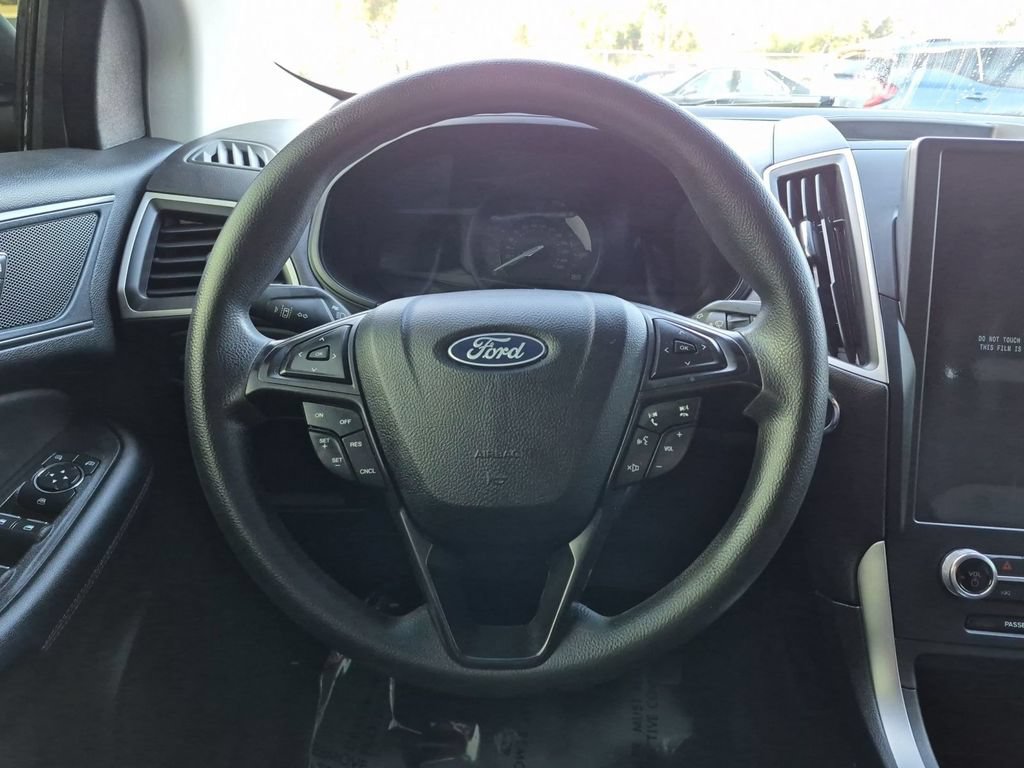 Used 2022 Ford Edge SE AWD/4WD image 17