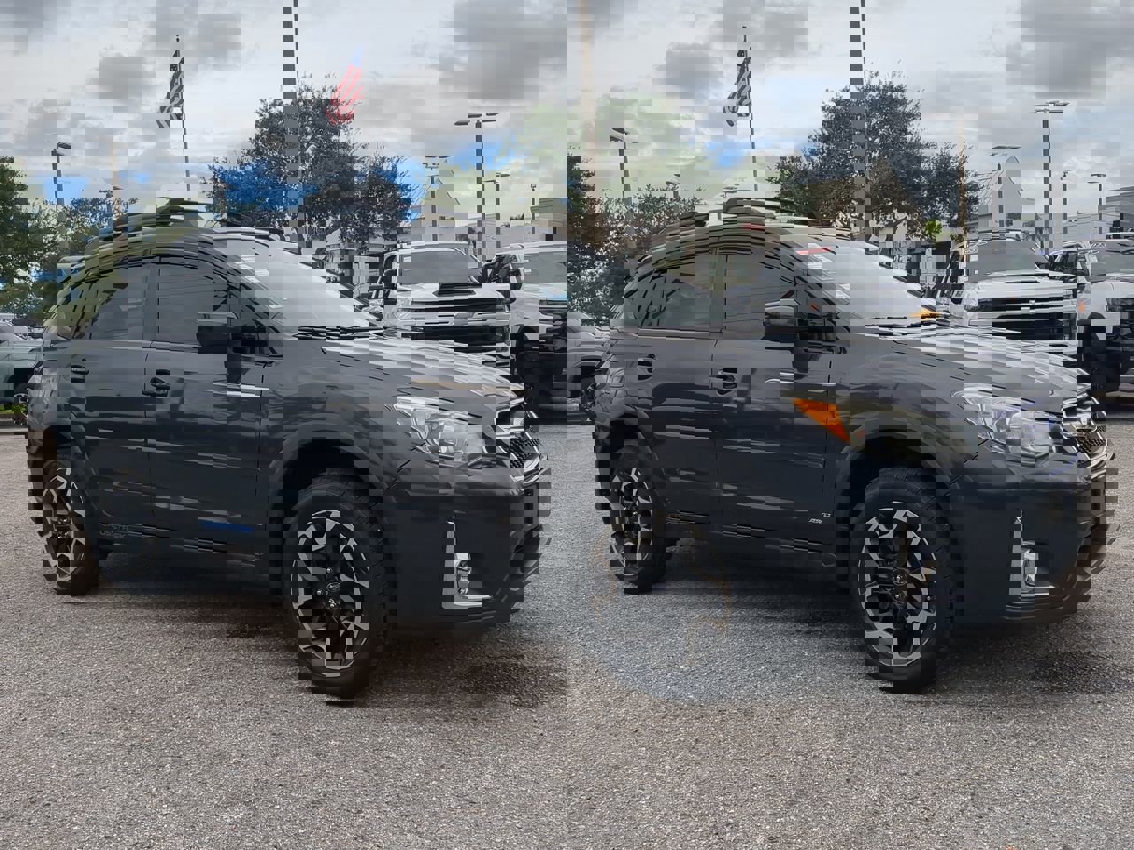 Used 2016 Subaru Crosstrek 2.0i Premium image 2