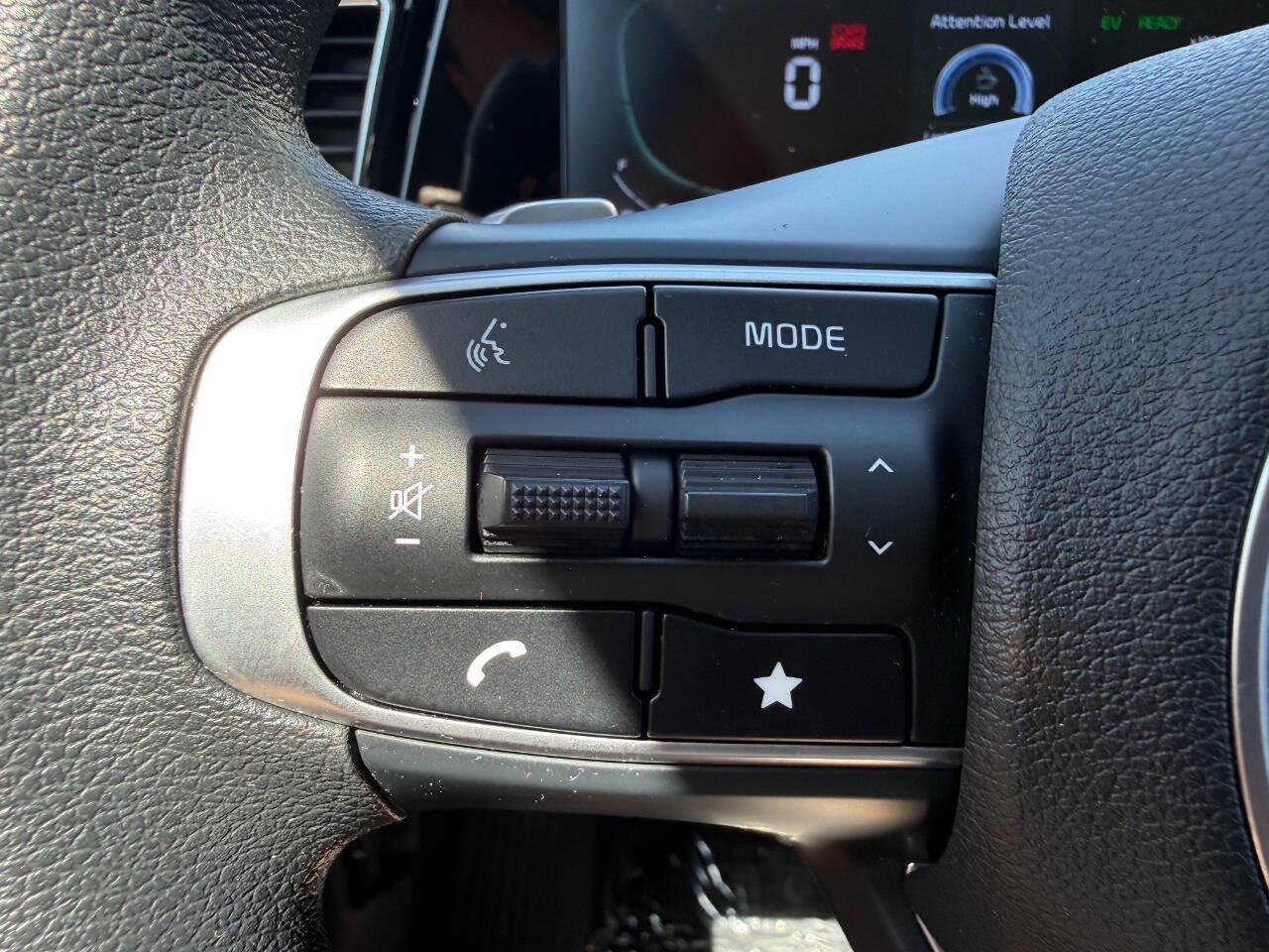 Used 2023 Kia Sportage LX AWD/4WD image 36