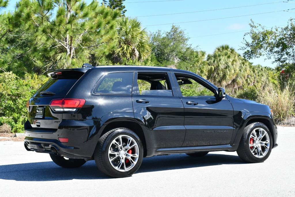 Used 2018 Jeep Grand Cherokee SRT AWD/4WD image 6