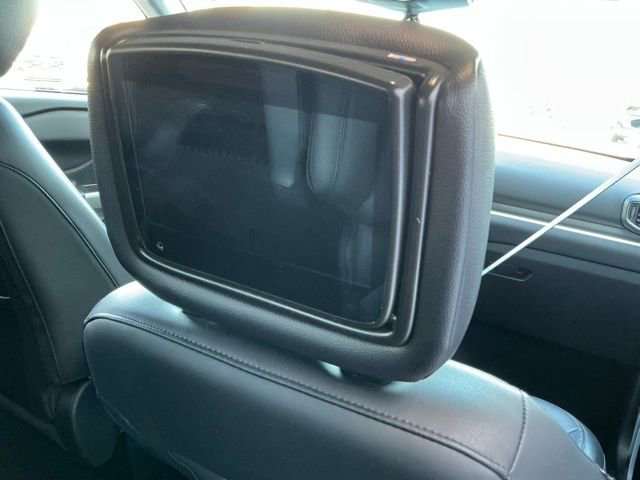 Used 2021 Ford Explorer XLT w/ Equipment Group 202A image 19