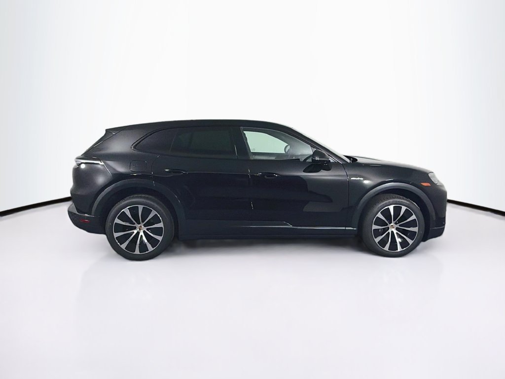 New 2026 Porsche Cayenne Electric AWD/4WD image 8