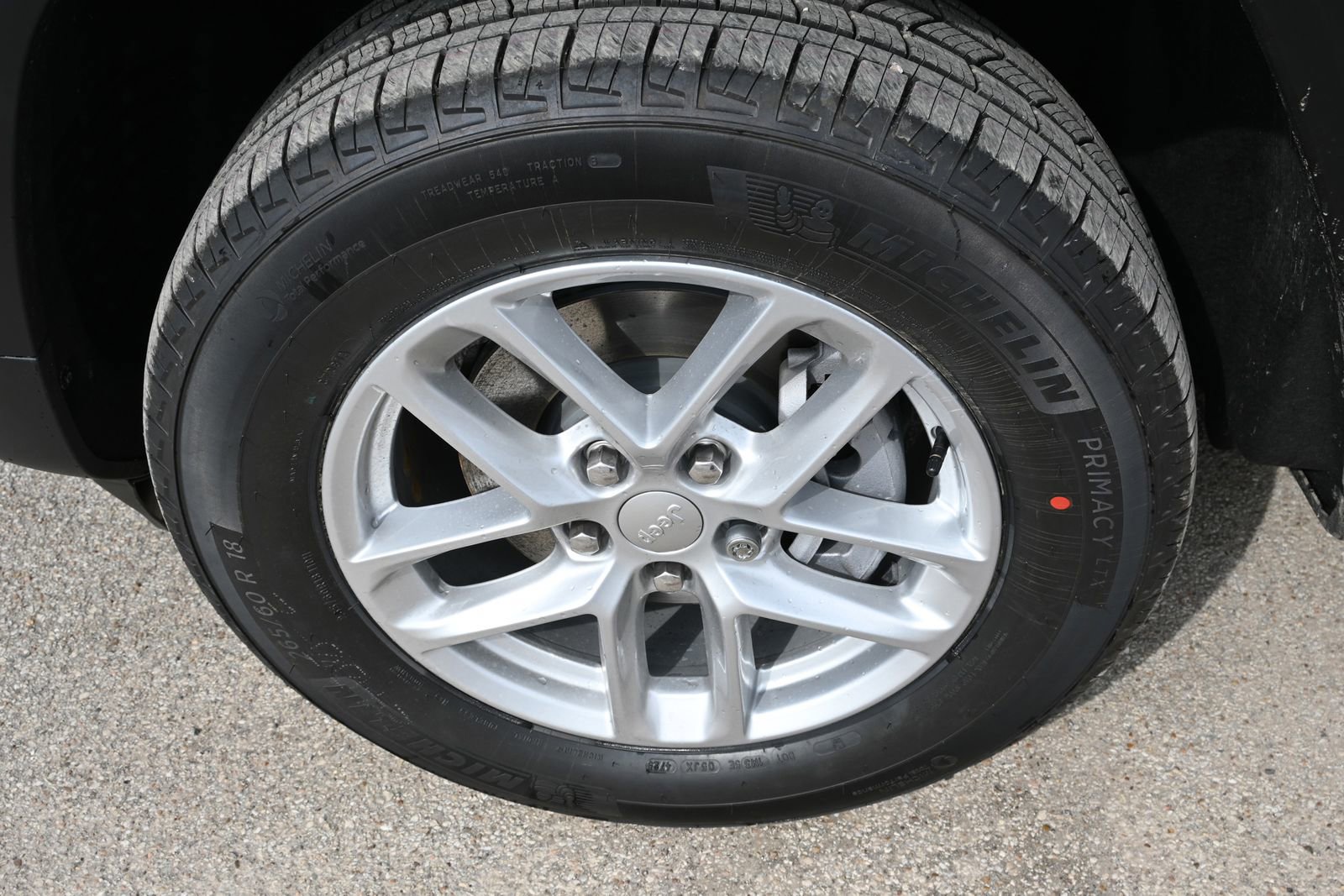 New 2026 Jeep Grand Cherokee Laredo image 7