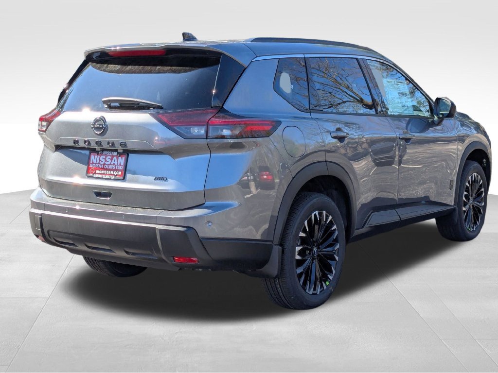 New 2026 Nissan Rogue Dark Armor AWD/4WD image 3