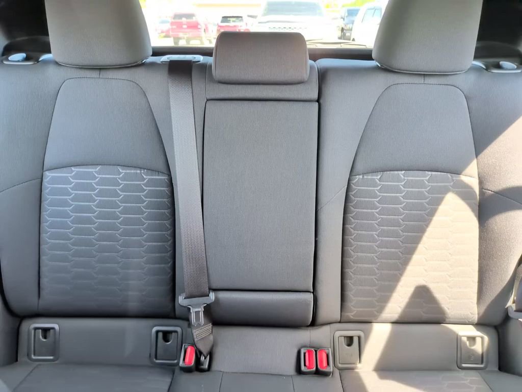Used 2020 Toyota Corolla SE FWD image 27