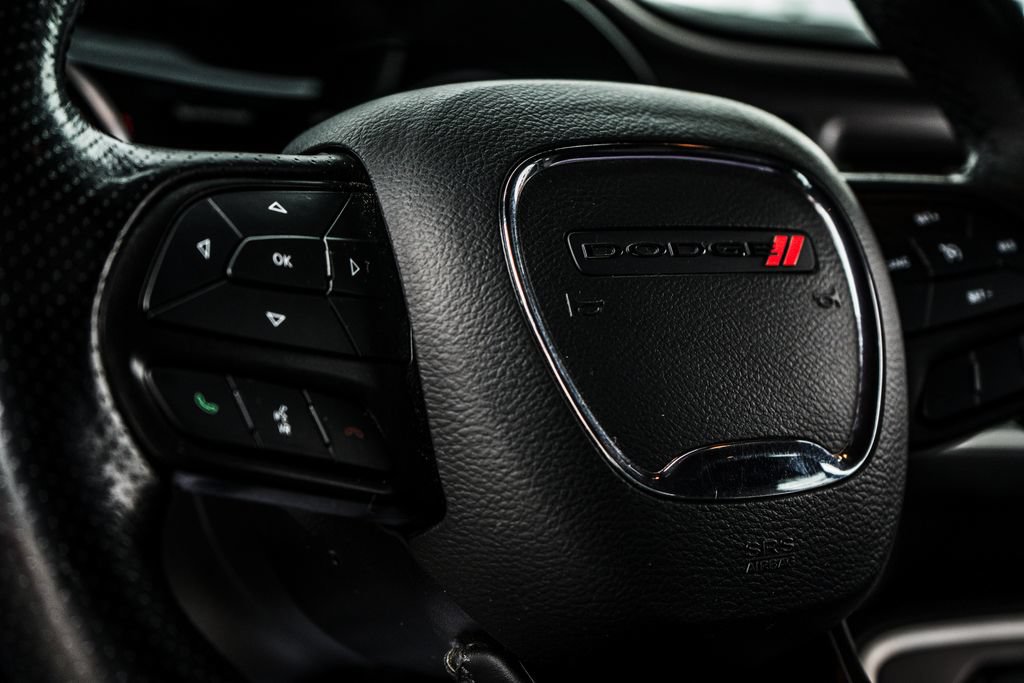 Used 2022 Dodge Challenger R/T Scat Pack RWD image 27