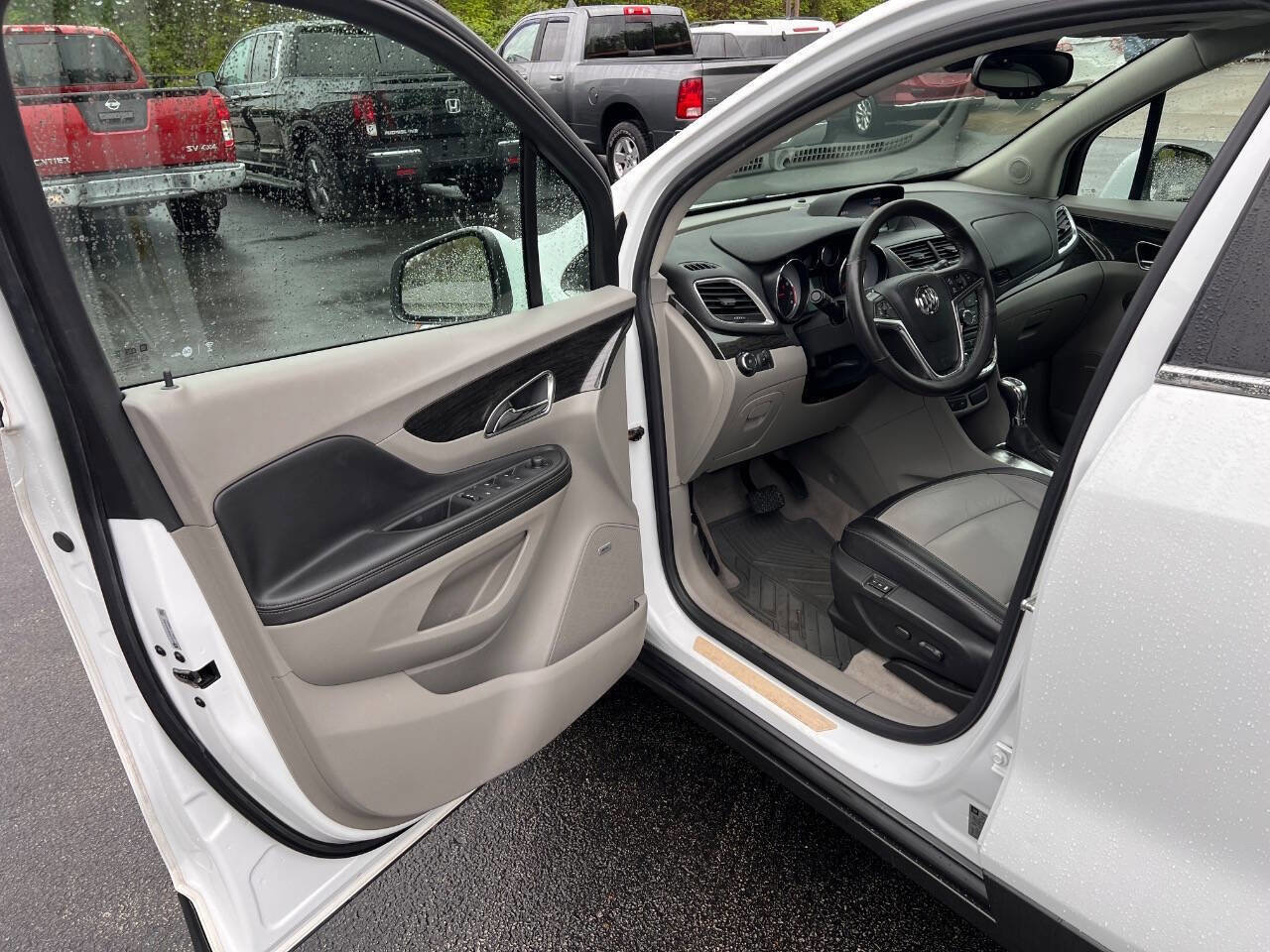Used 2016 Buick Encore Premium AWD/4WD image 11