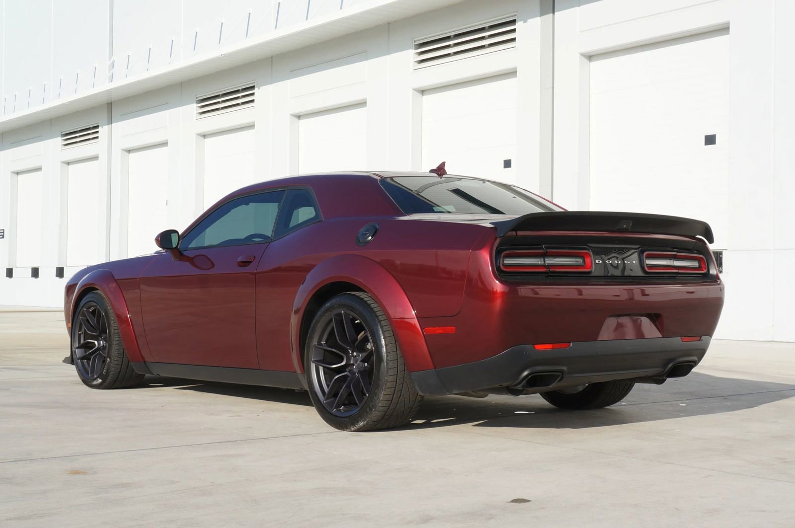 Used 2019 Dodge Challenger SRT Hellcat image 9